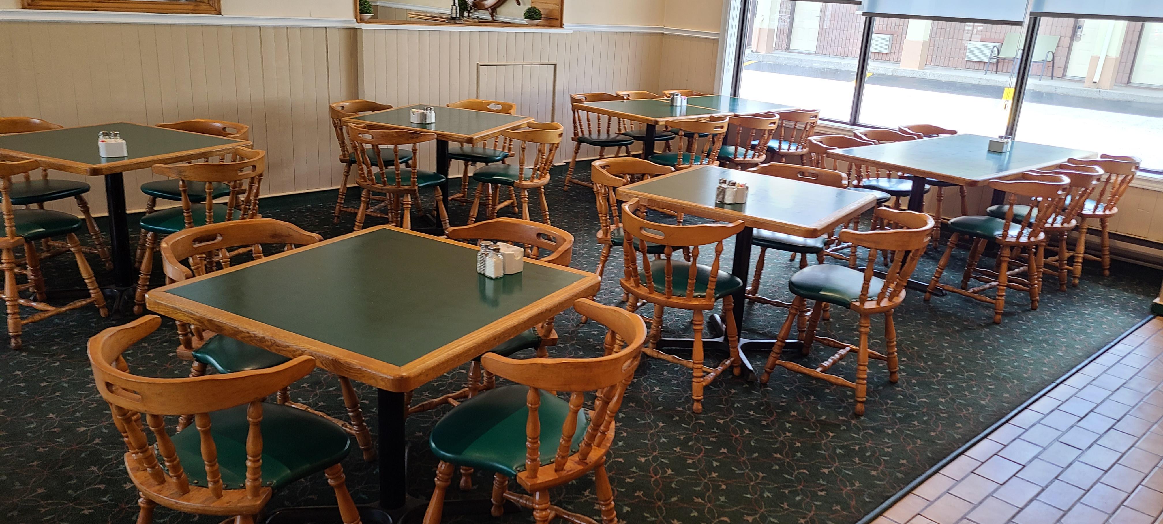 Quality Inn & Suites 1000 Islands Gananoque Extérieur photo